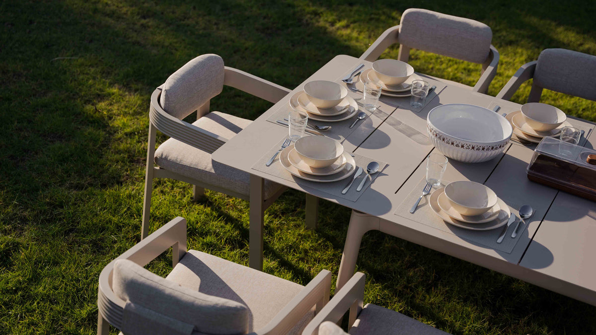 LIMBOURG BEIGE VERSATILE DINING SET L-215CM (EXPANDABLE TO 315CM) - طقم طاولة طعام - بيج