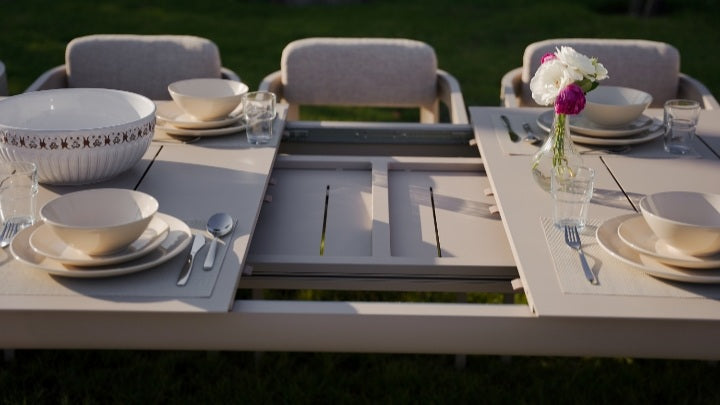 OUDENBURG BEIGE VERSATILE DINING TABLE SET L-230CM (EXPANDABLE TO 300 CM) - طقم طاولة طعام - بيج