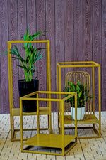 MENTON GOLD IRON STAND - ستاند حديد ذهبي